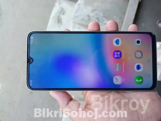 Urgent Sell Samsung A05s full box